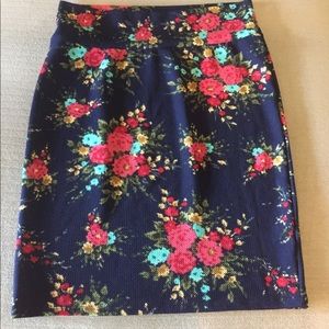 LuLaRoe XL Cassie
